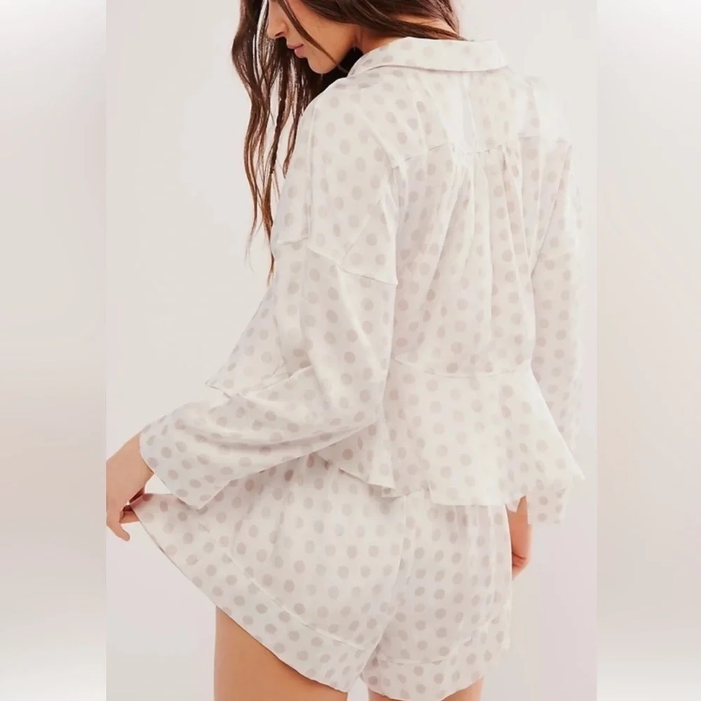 FREE PEOPLE INTIMATELY BEAUTY SLEEP PAJAMA SET in White NWT sz L - Picture 3 of 7